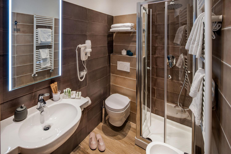 Bathroom 3, Hotel Villa Ida family wellness, Savona