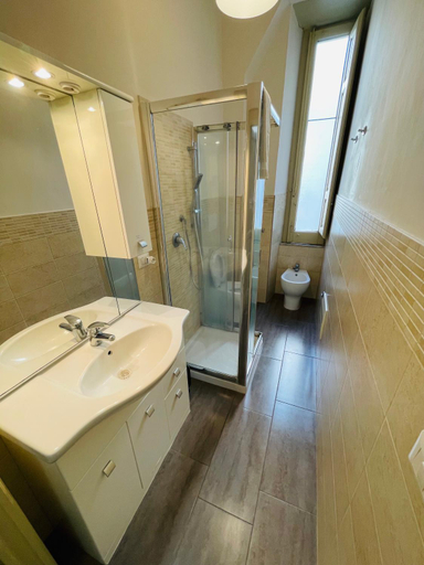Bathroom 2, Montello Guest House & Apartment, Catania