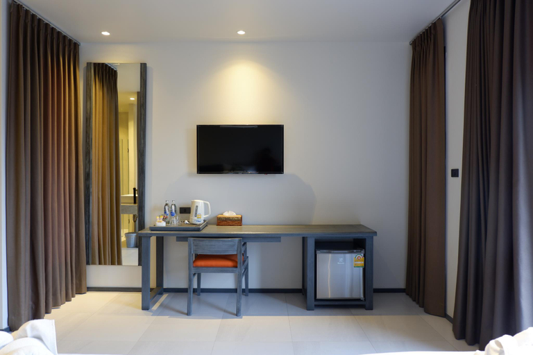 Bedroom 6