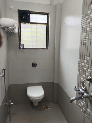 Bathroom 3, Cocorico Beach Resort, Ratnagiri