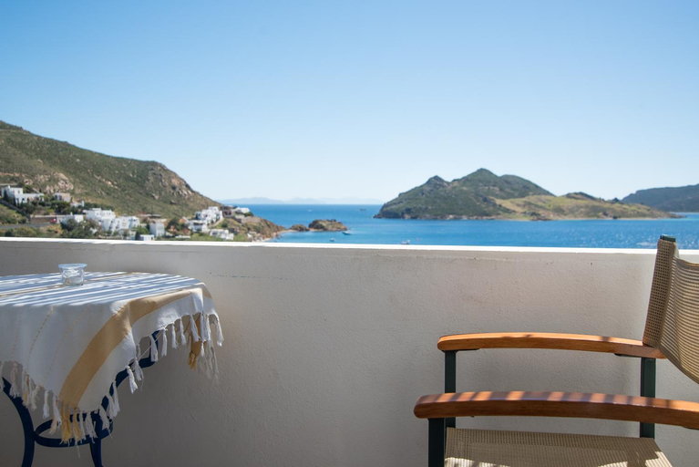 3, Captain Manos Studio Apartments, South Aegean
