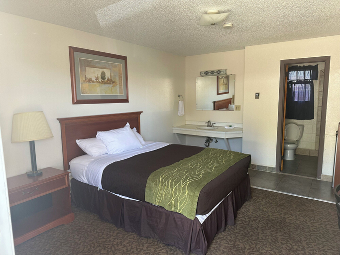 Bedroom 3, Powell JET Motor Inn, Park