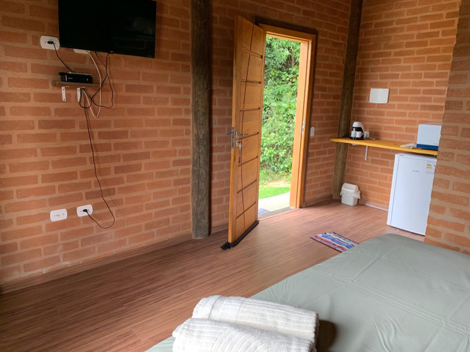 Bedroom 2, Chales Roma, Santo Antônio do Pinhal