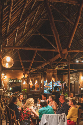Food & Drinks 3, Oxygen Beachfront Hotel, Paje, Kusini