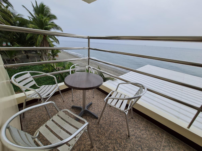 Food & Drinks 3, La Primera Grande Beach Resort, Roxas
