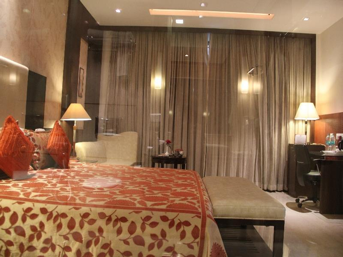 Bedroom 12