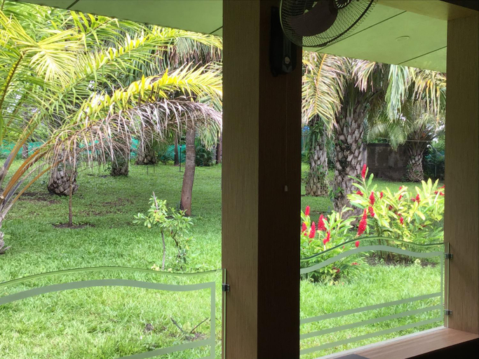 Food & Drinks 4, Palm Era Resorts, Kodagu
