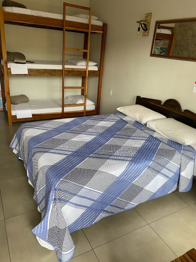 Bedroom 2, Pousada Vila do Cowboy, Penha