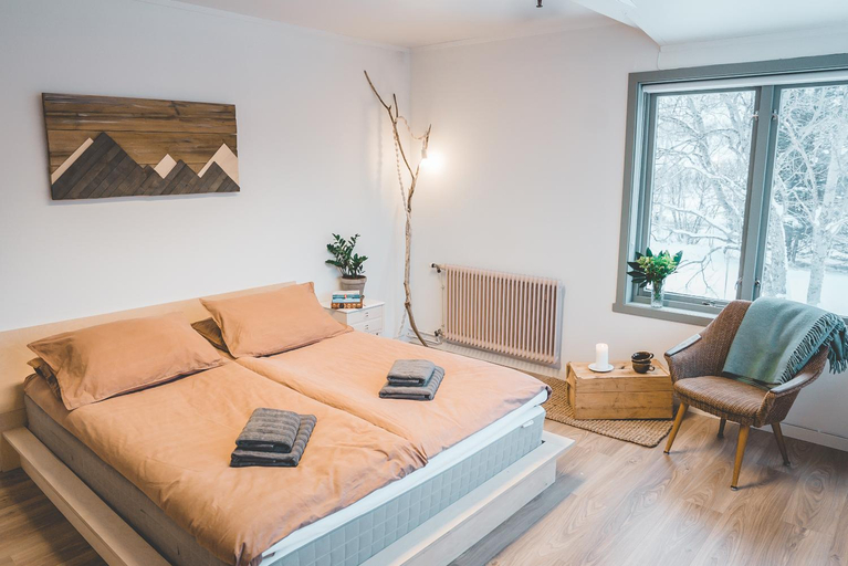 Bedroom 2, FURU Hostel & Cafe, Vestvågøy