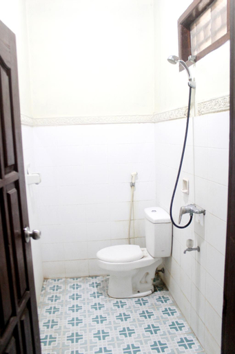 Bathroom 3