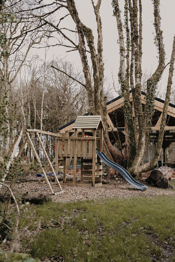 Exterior & Views 2, Drumhierny Woodland Hideaway