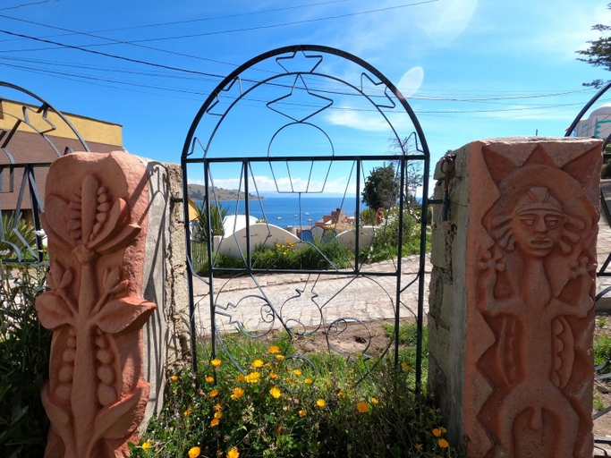 Others 3, Hotel La Cupula, Manco Kapac