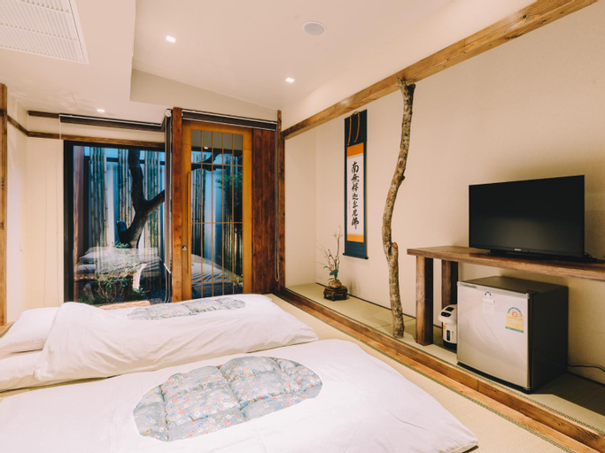 Bedroom 6
