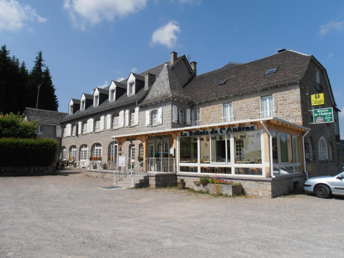 Exterior view 2, Logis Relais De L'aubrac, Lozère