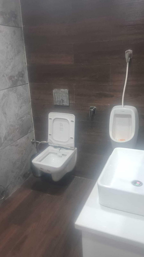 Bathroom, hoteltheroyaljewel, Hisar