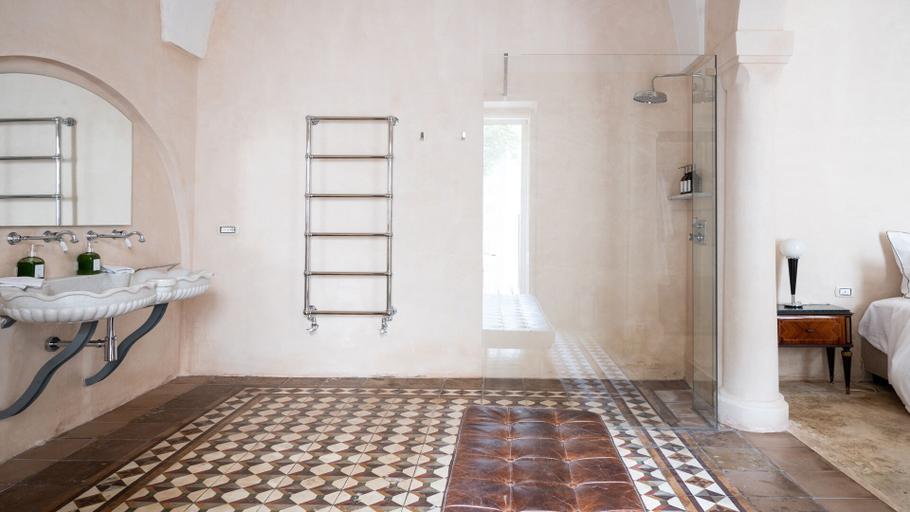 Bathroom 5, Casa a Corte, Lecce