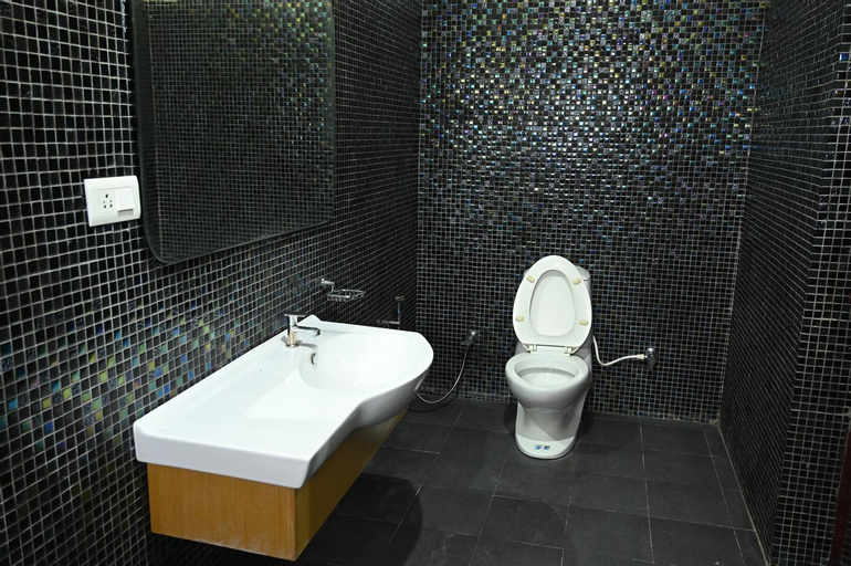 Bedroom 4, Athithi Resorts, Vellore