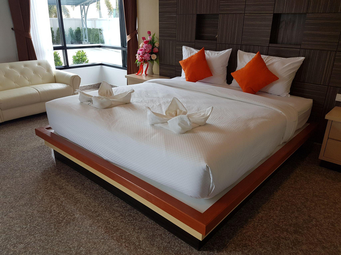 Bedroom 5