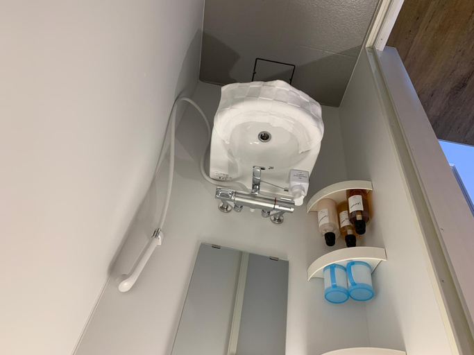 Bathroom 4