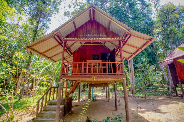 Exterior 9