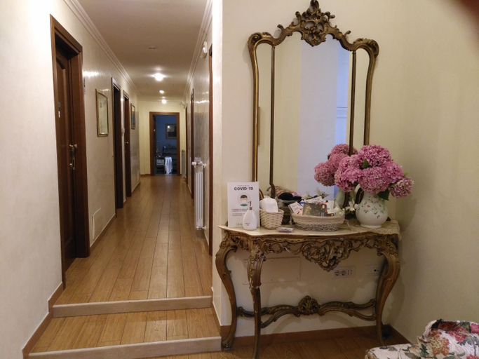 Public Area 2, Roma Guest House, Roma