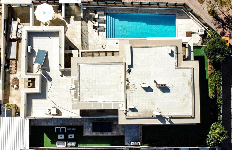 Others 3, Sun And View Suites