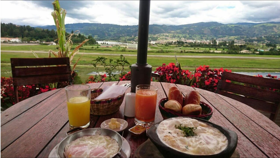 Food & Drinks 4, Hotel Cabanas San Cayetano, Paipa