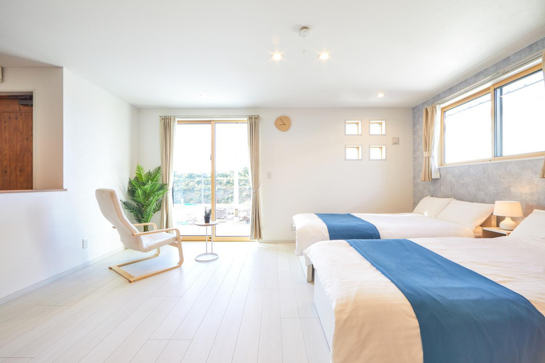 Bedroom 2, E-horizon Resort コンドミニアム名護 C, Nago