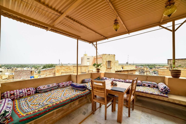Food & Drinks 5, Shanti Home, Jaisalmer