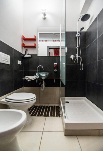 Bathroom 2, Acanto Room Suite, Rome