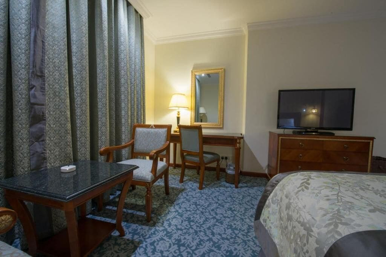 Bedroom 2, Quiet Shatea Jeddah Hotel, Jeddah
