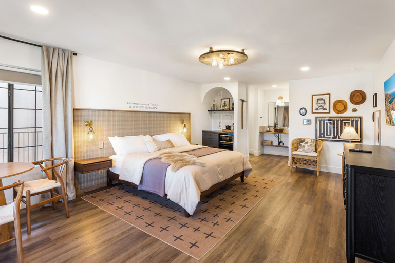 Bedroom 4, Inn History Tombstone, Cochise