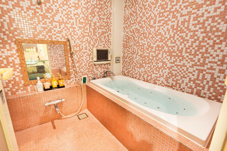 Bathroom 4, Nagasaki Chapel Coconuts Hotel &Resort, Isahaya