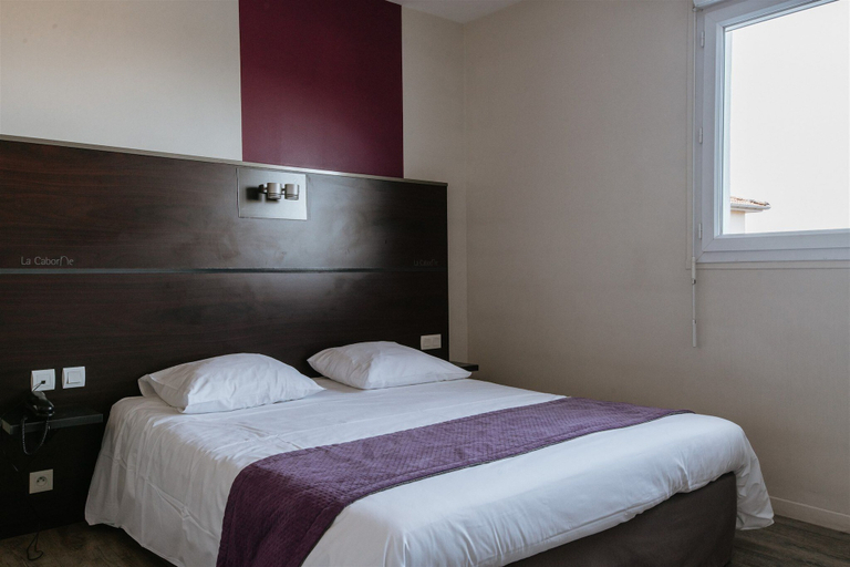 Bedroom 5, Hôtel - Restaurant La Caborne, Rhône