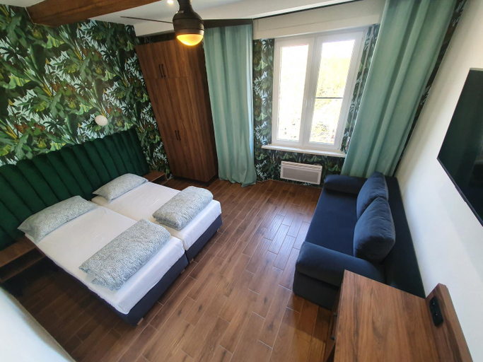 Bedroom, Luxurio- rooms with private bathrooms, Livorno