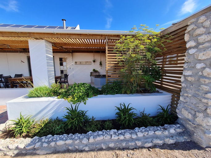 2, Oorgenoeg in Langebaan, West Coast