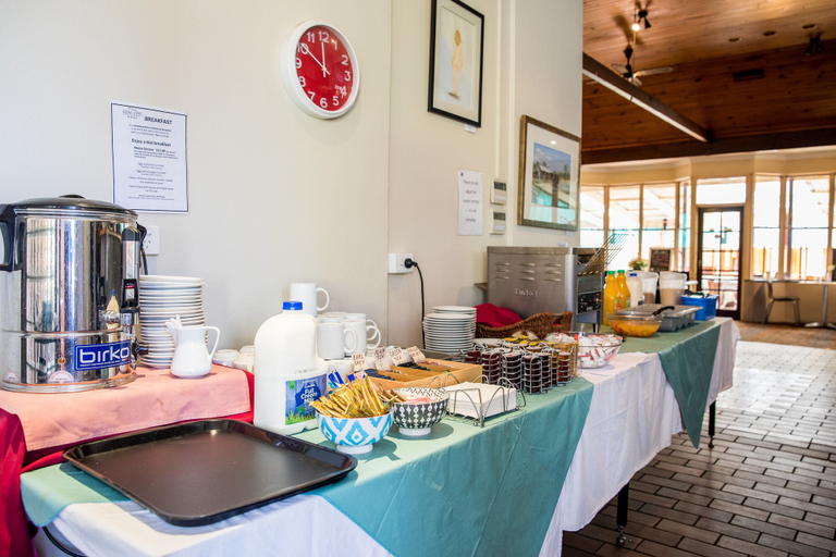 Food & Drinks 5, Lilac City Motor Inn, Goulburn Mulwaree - Goulburn
