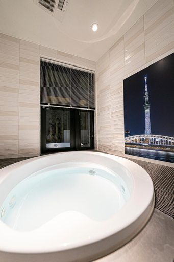 Bathroom, La Krasse Skytree, Sumida
