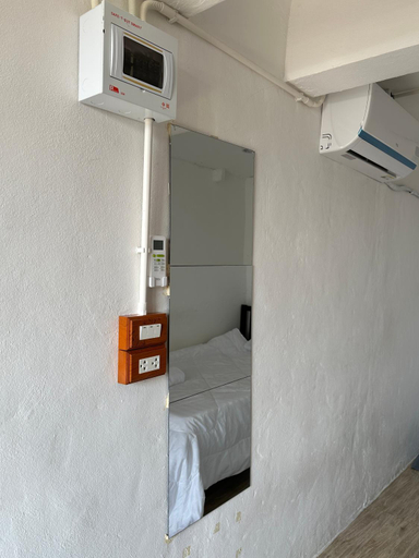 Others 2, Chubby 9 single room, Bang Plad