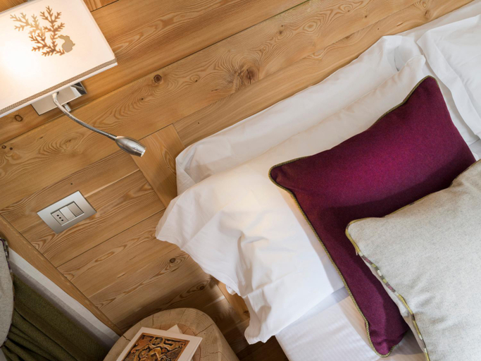 Others 3, Le Petit Lievre, Aosta