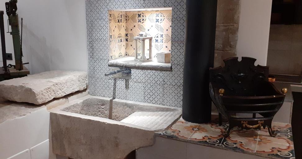 Others 5, Via Pezza 100, Ragusa