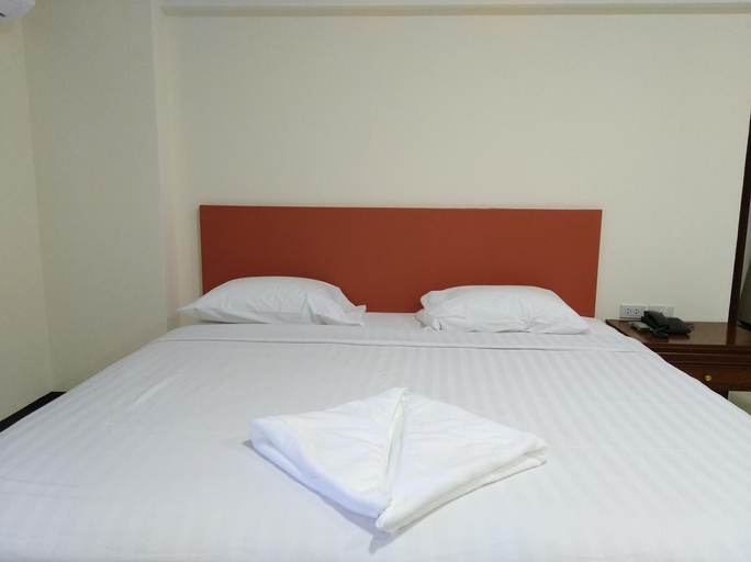 Bedroom 6