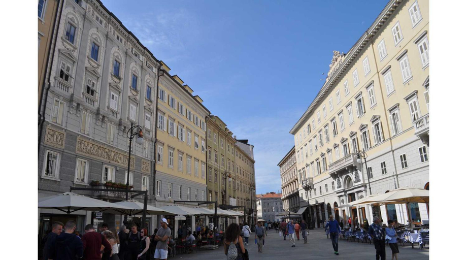 Others 2, UNICA nel cuore storico di Trieste, Trieste