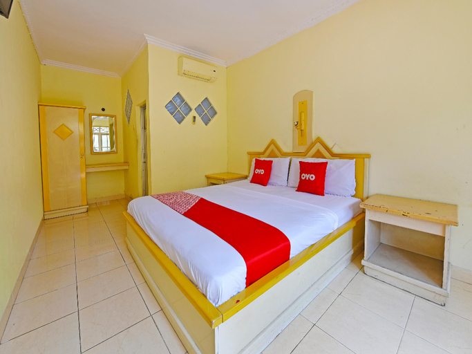 Bedroom 3, OYO 3722 Hotel Mutiara, Banyumas