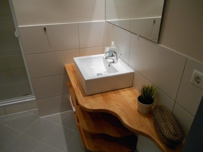 Bathroom 2, Warum ins Hotel, Heilbronn