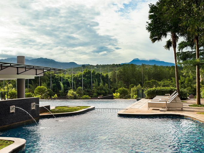 Swimming Pool 6