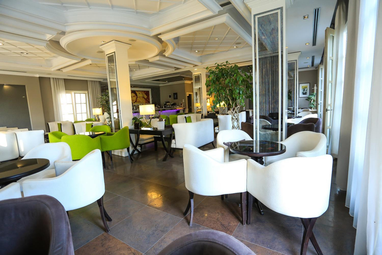 Food & Drinks 5, Hotel Monarch, Elbasanit