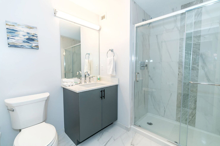 Bathroom, The Standard - STR-1207, Westchester