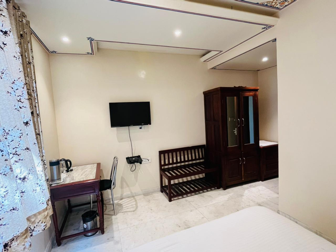 Bedroom 24