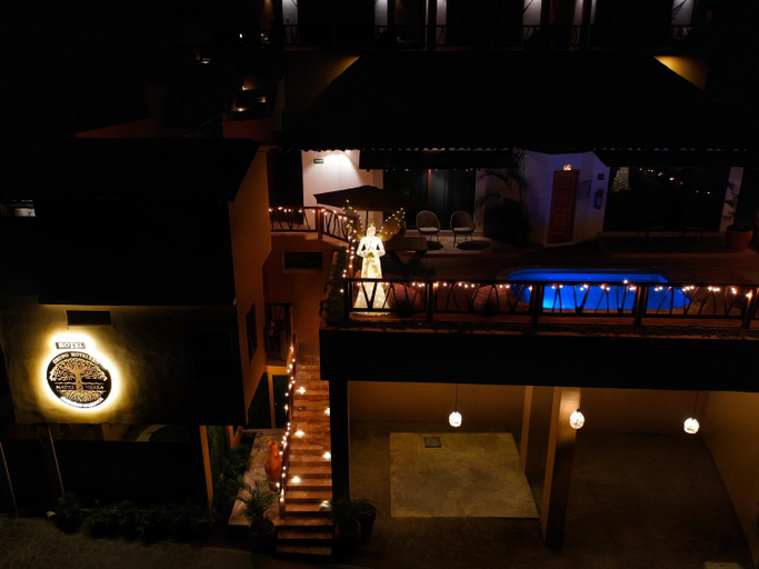 Food & Drinks, Cabanas Madre Tierra, Dist. Pochutla